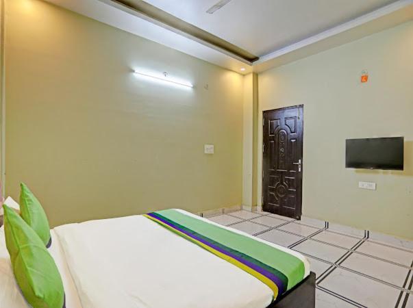 Expo View Residency Hotel Greater Noida Exterior photo